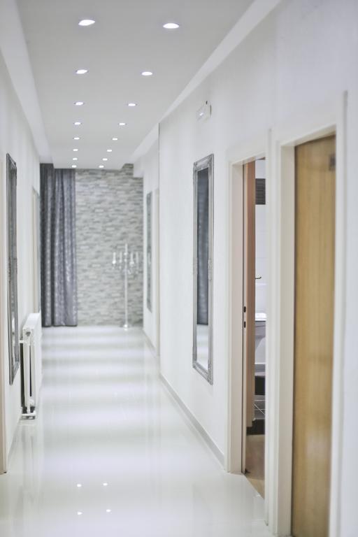 Hotel Martini Zagreb Hotel And Restaurant Sesvete Bagian luar foto