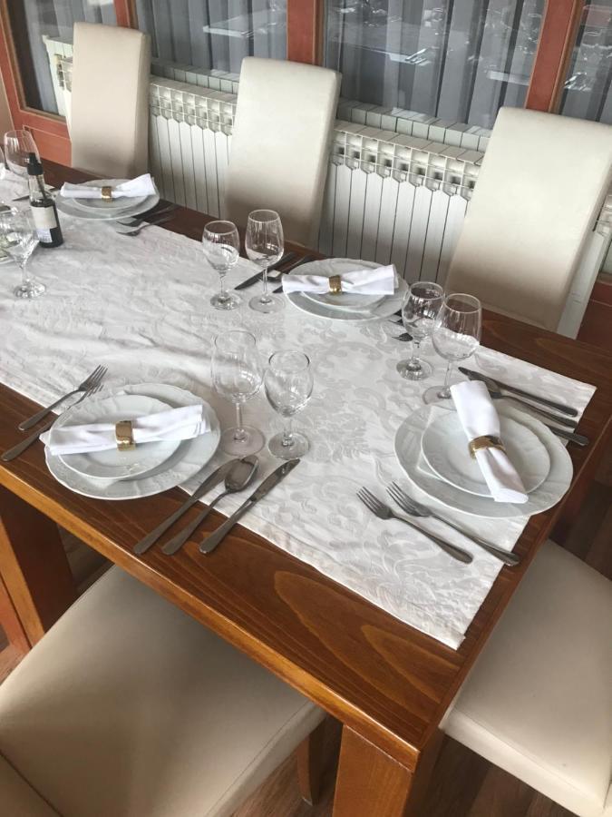Hotel Martini Zagreb Hotel And Restaurant Sesvete Bagian luar foto